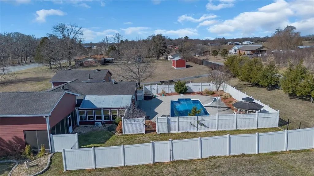 1119 Sparta Highway Smithville TN 37166