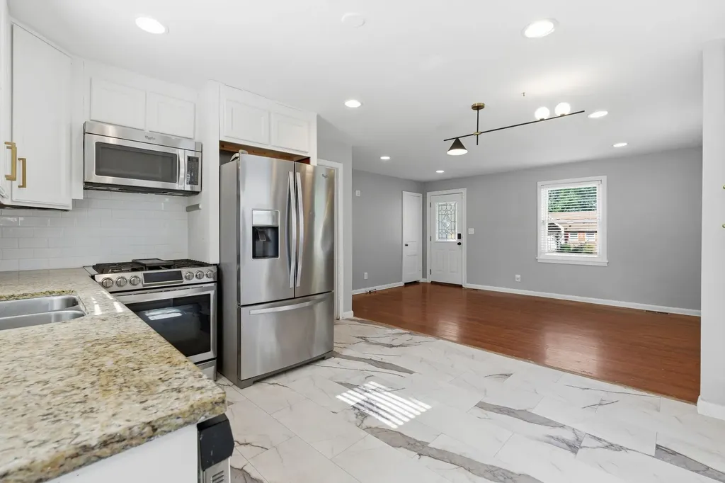 621 N 9th Street Nashville TN 37206