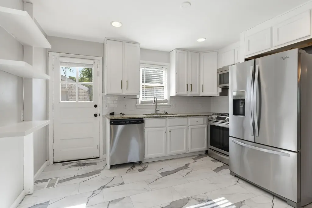 621 N 9th Street Nashville TN 37206