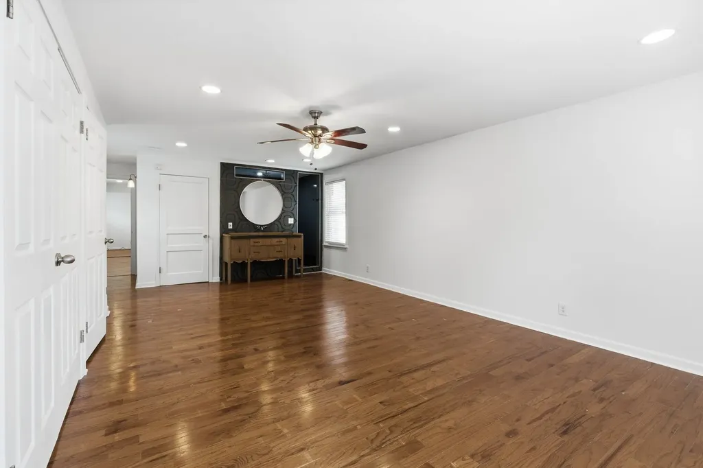 621 N 9th Street Nashville TN 37206