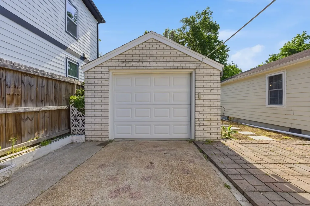 621 N 9th Street Nashville TN 37206