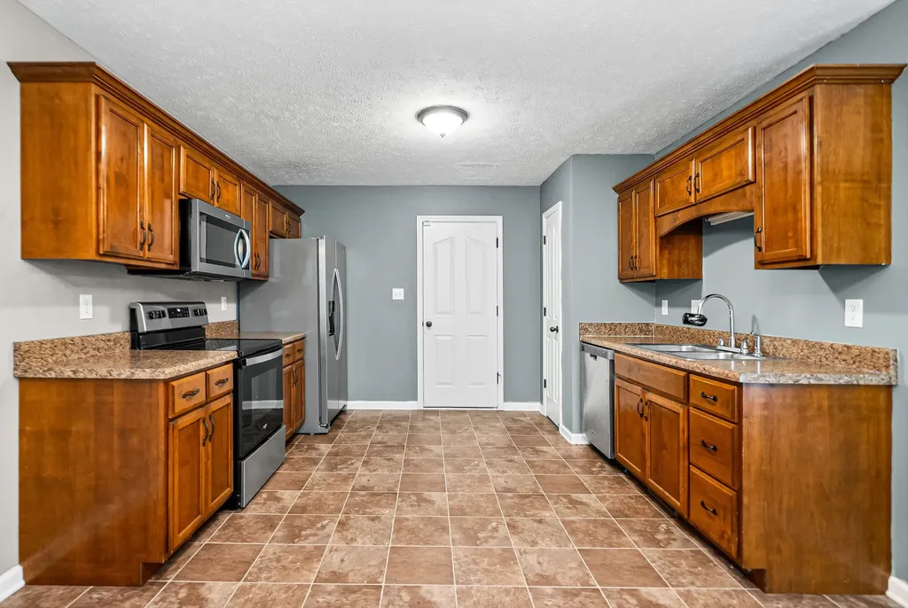 664 Deer Ridge Drive Clarksville TN 37042