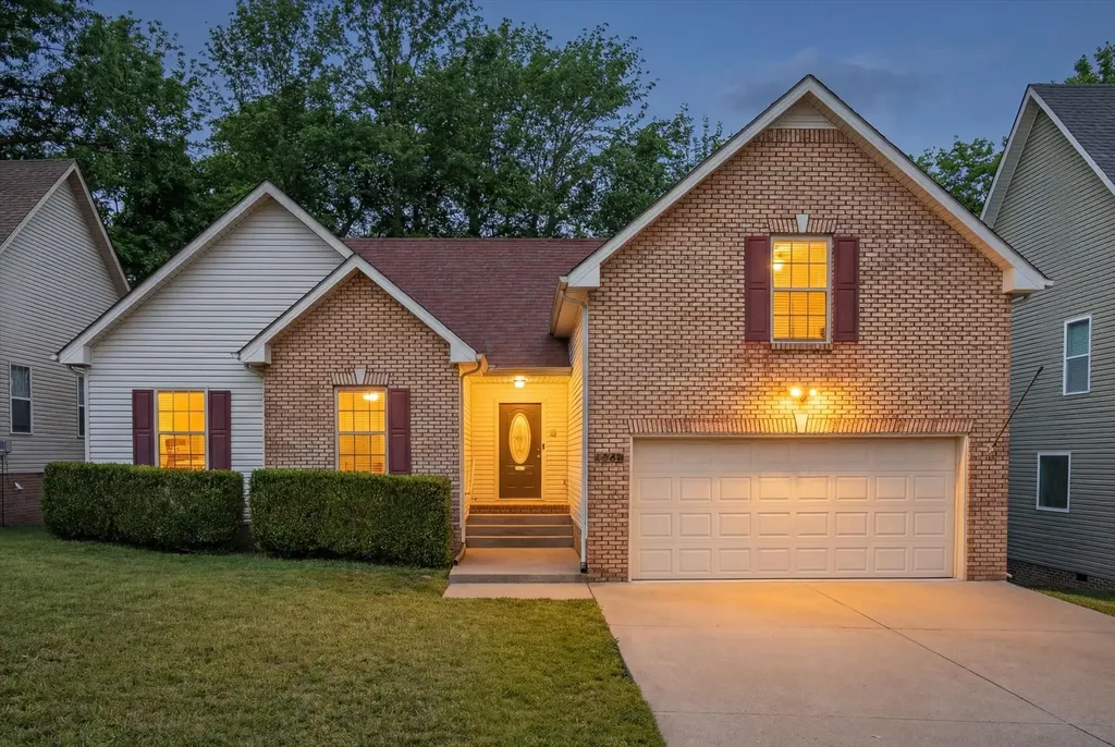 664 Deer Ridge Drive Clarksville TN 37042