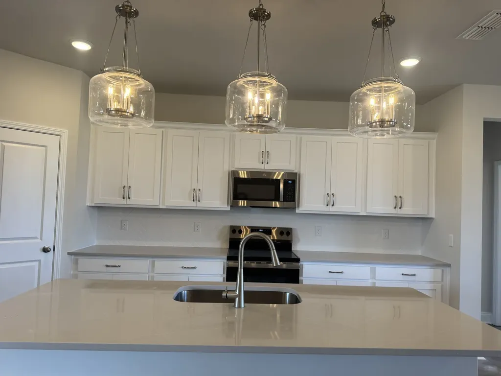 136 Dahlia Drive La Vergne TN 37086