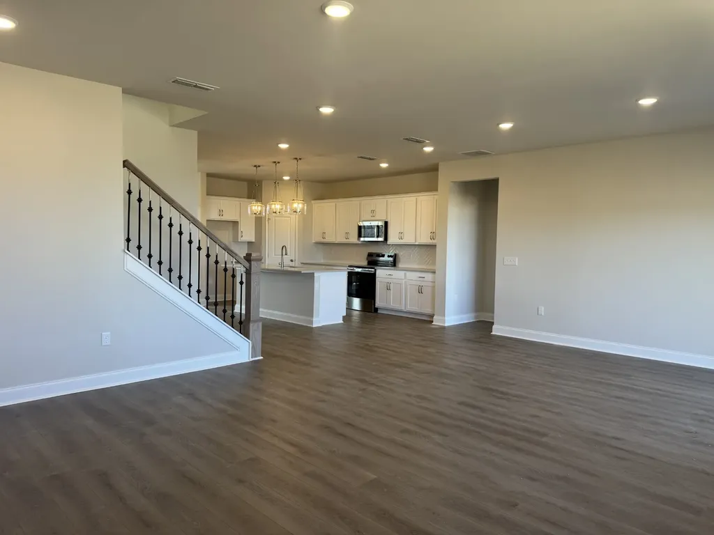 136 Dahlia Drive La Vergne TN 37086