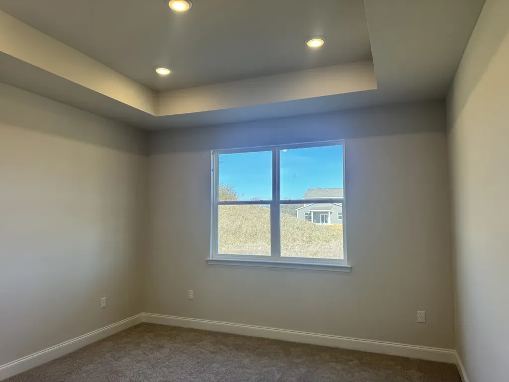 136 Dahlia Drive La Vergne TN 37086