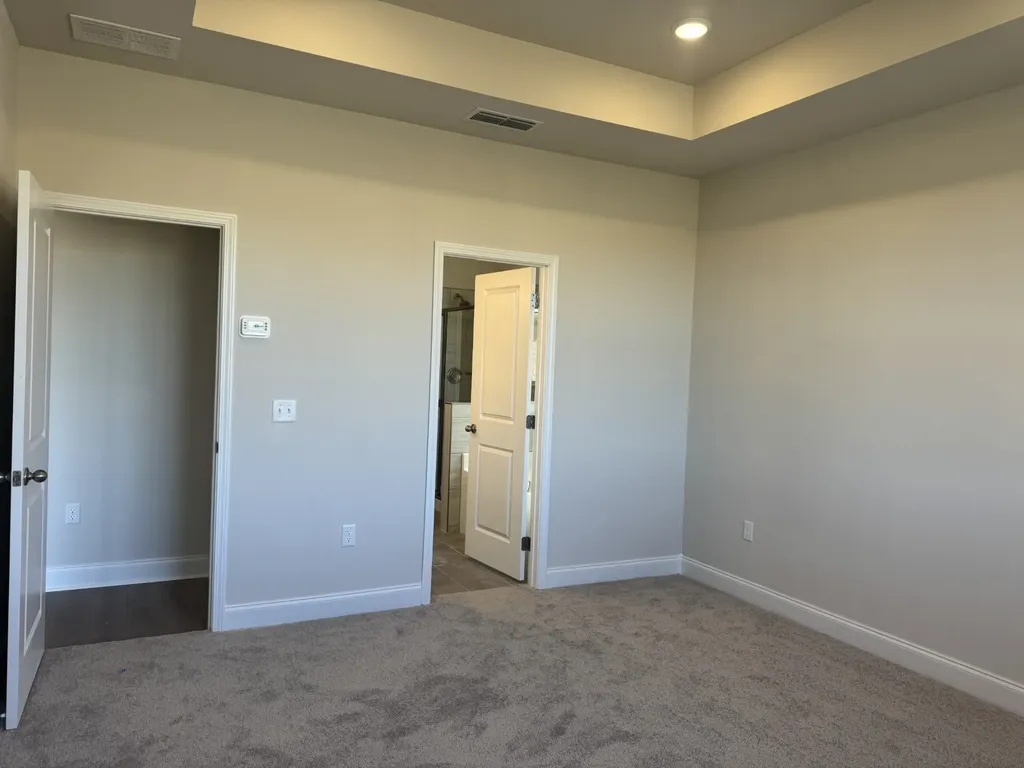 136 Dahlia Drive La Vergne TN 37086