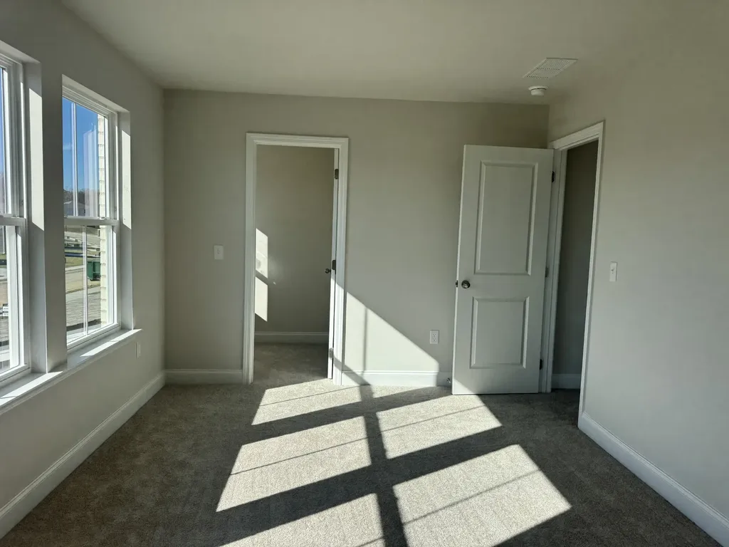 136 Dahlia Drive La Vergne TN 37086
