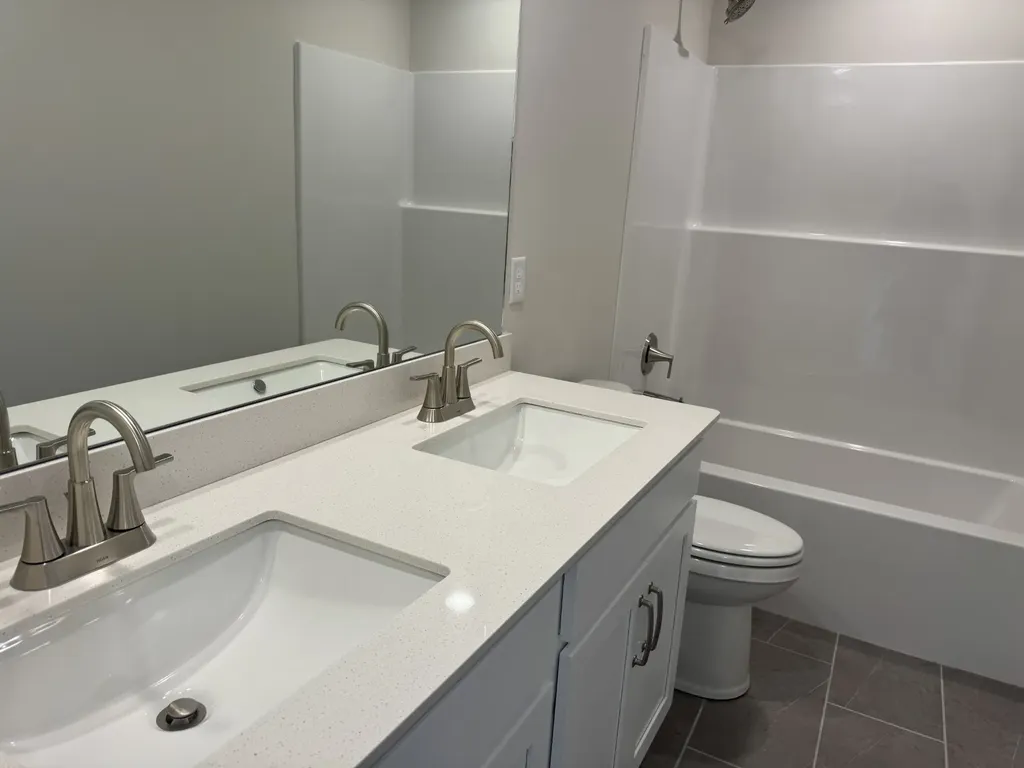 136 Dahlia Drive La Vergne TN 37086