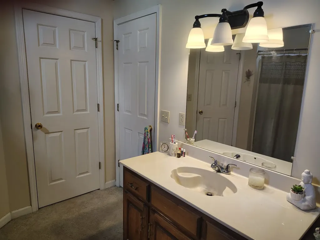 29 Bluebird Lane Lafayette TN 37083