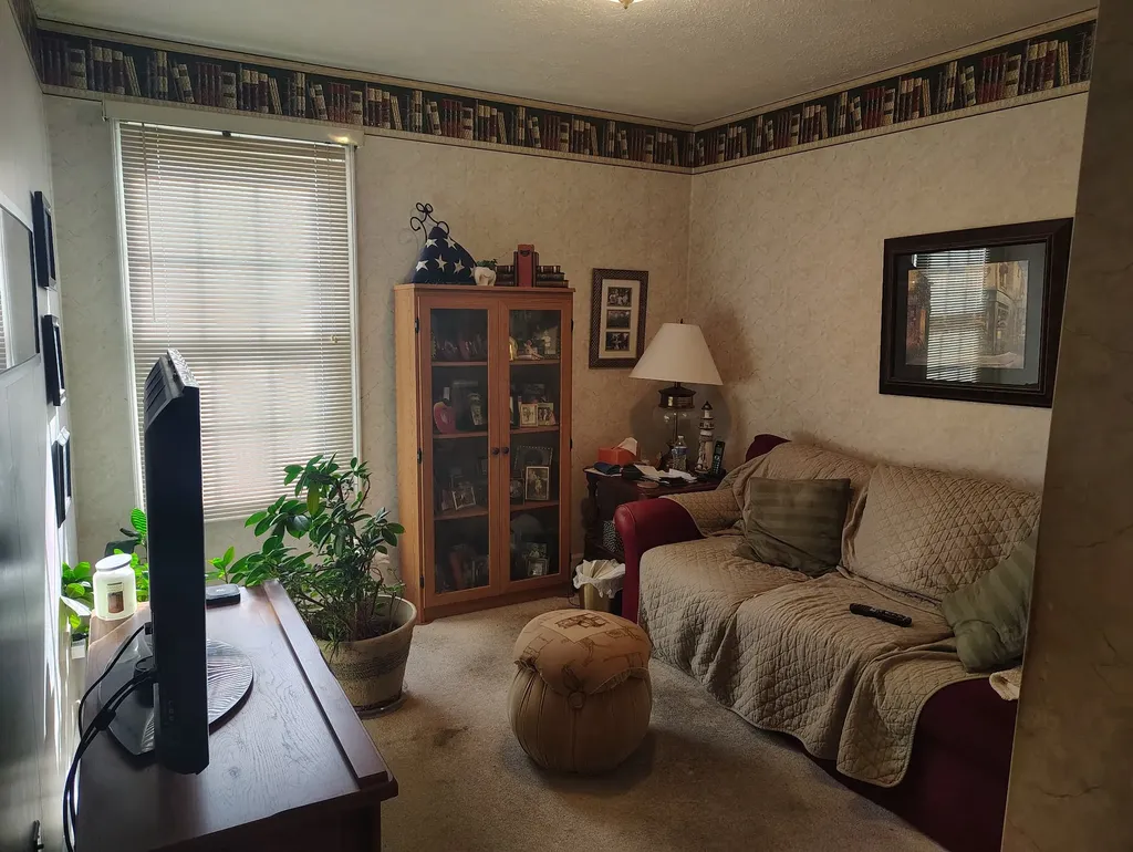 29 Bluebird Lane Lafayette TN 37083