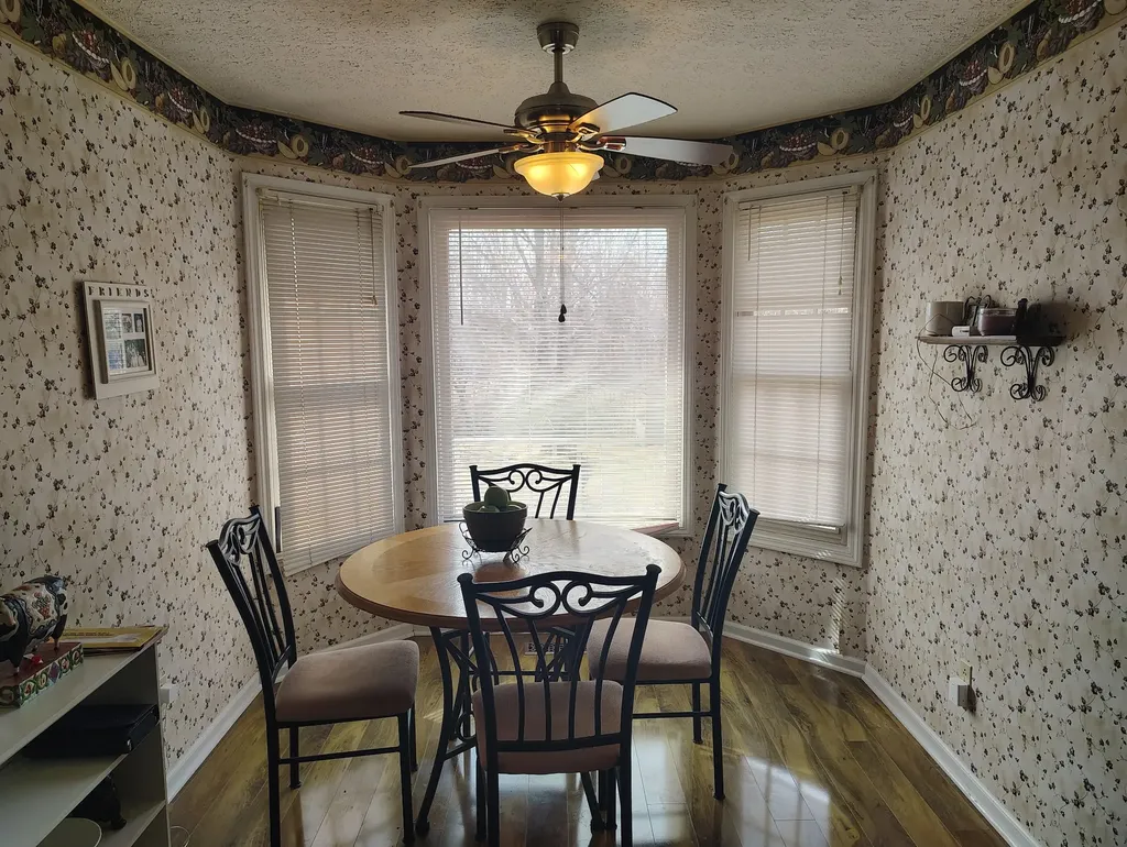 29 Bluebird Lane Lafayette TN 37083