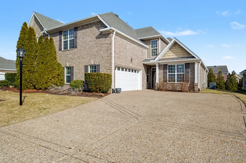 1124 Chickadee Circle Hermitage TN 37076