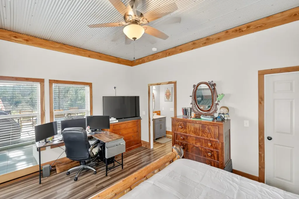 325 Freeman Lane Hartsville TN 37074