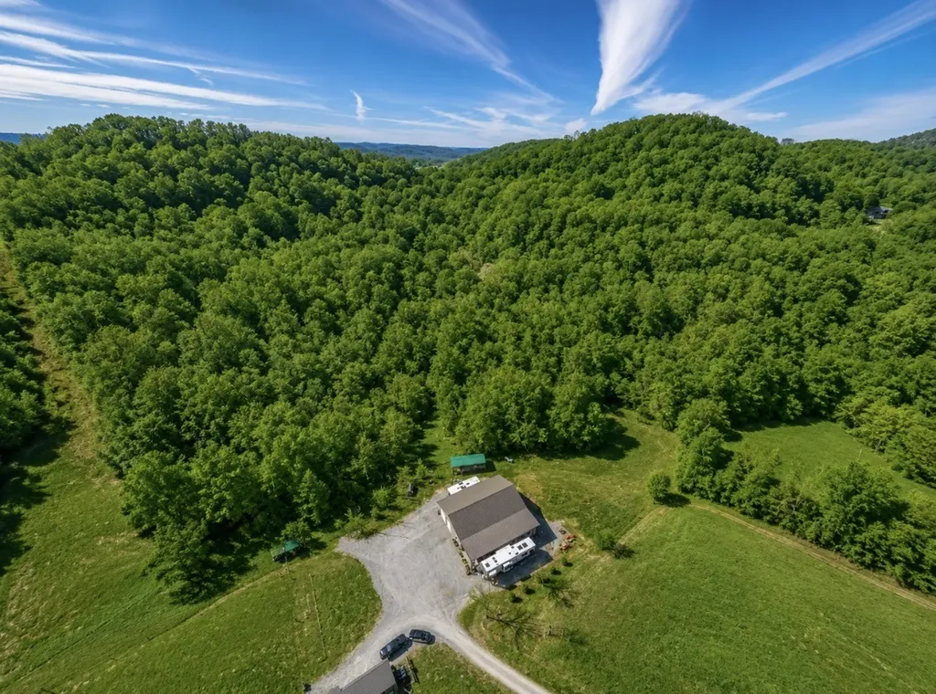 325 Freeman Lane Hartsville TN 37074