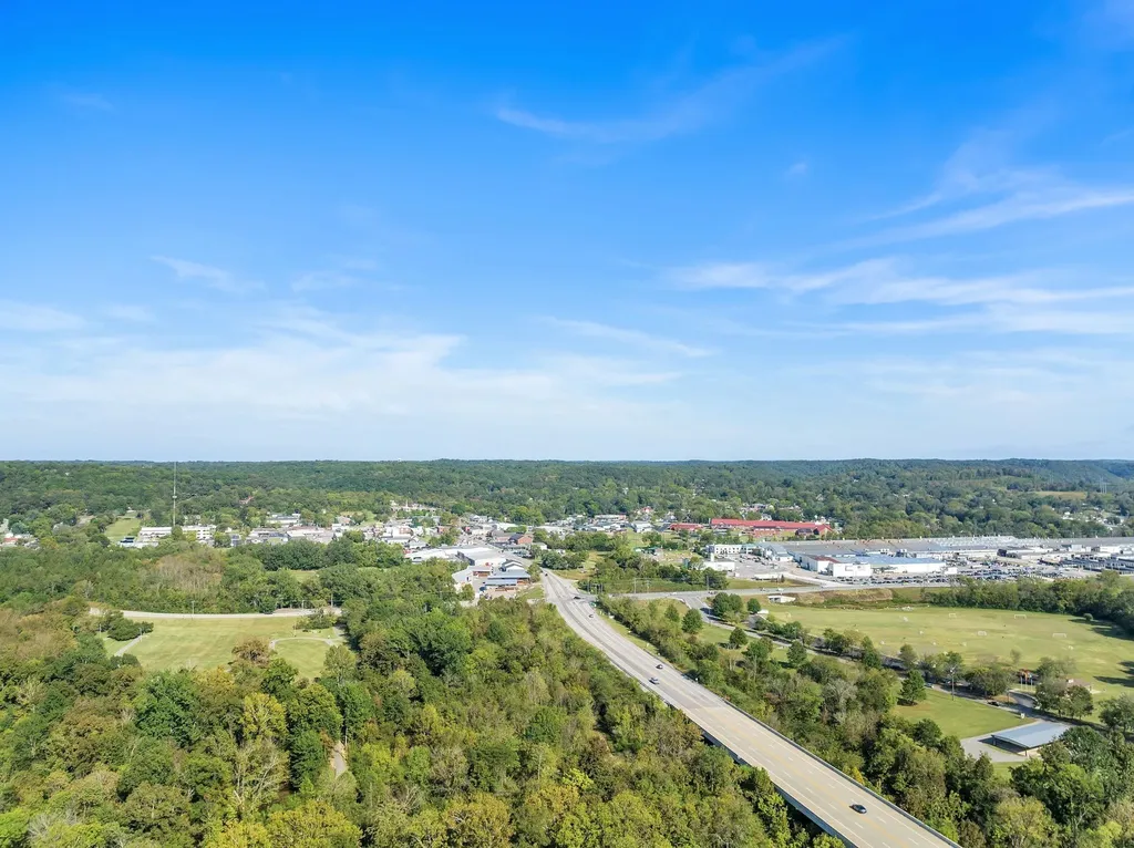 143 Crockett Hills Lane Ashland City TN 37015