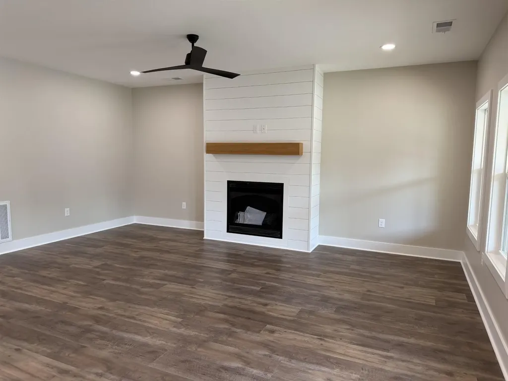 95 Shannon Lane Counce TN 38326