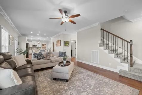 591 Larkspur Drive Clarksville TN 37043