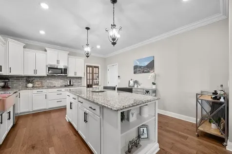 591 Larkspur Drive Clarksville TN 37043