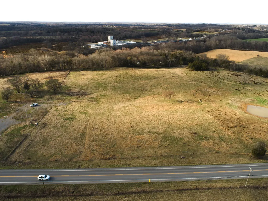 0 Highway 64 West, W Shelbyville TN 37160
