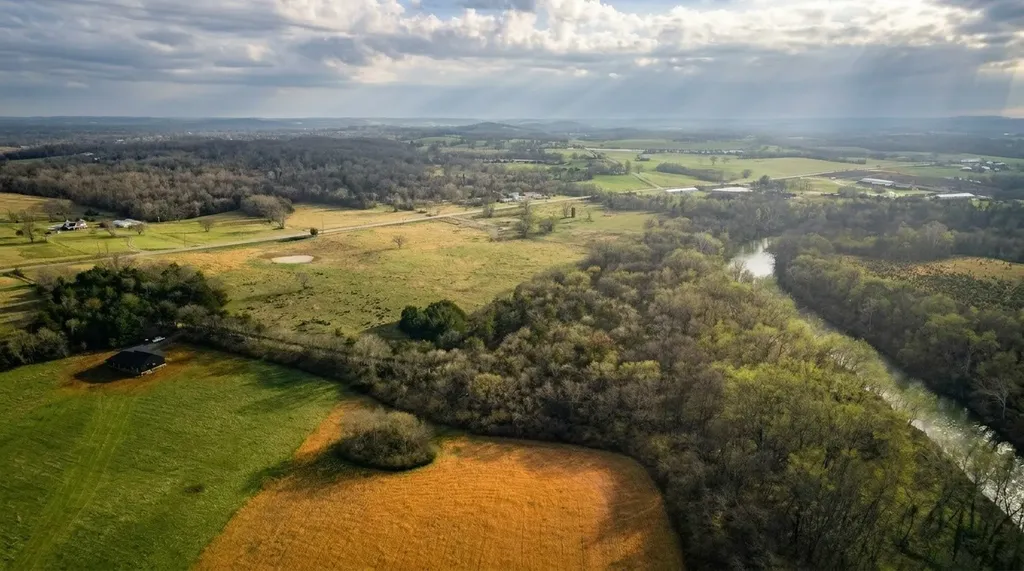 0 Highway 64 West, W Shelbyville TN 37160