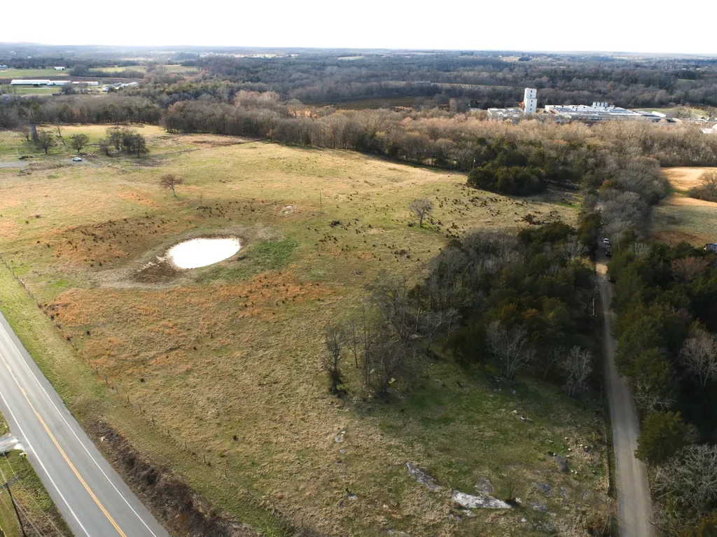0 Highway 64 West, W Shelbyville TN 37160