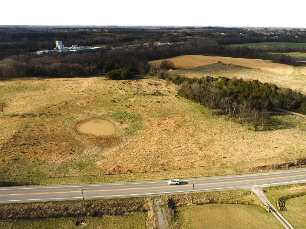 0 Highway 64 West, W Shelbyville TN 37160