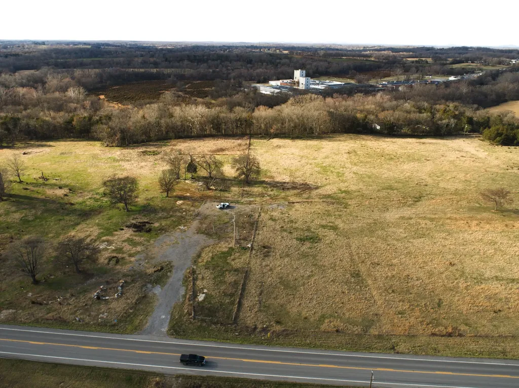 0 Highway 64 West, W Shelbyville TN 37160