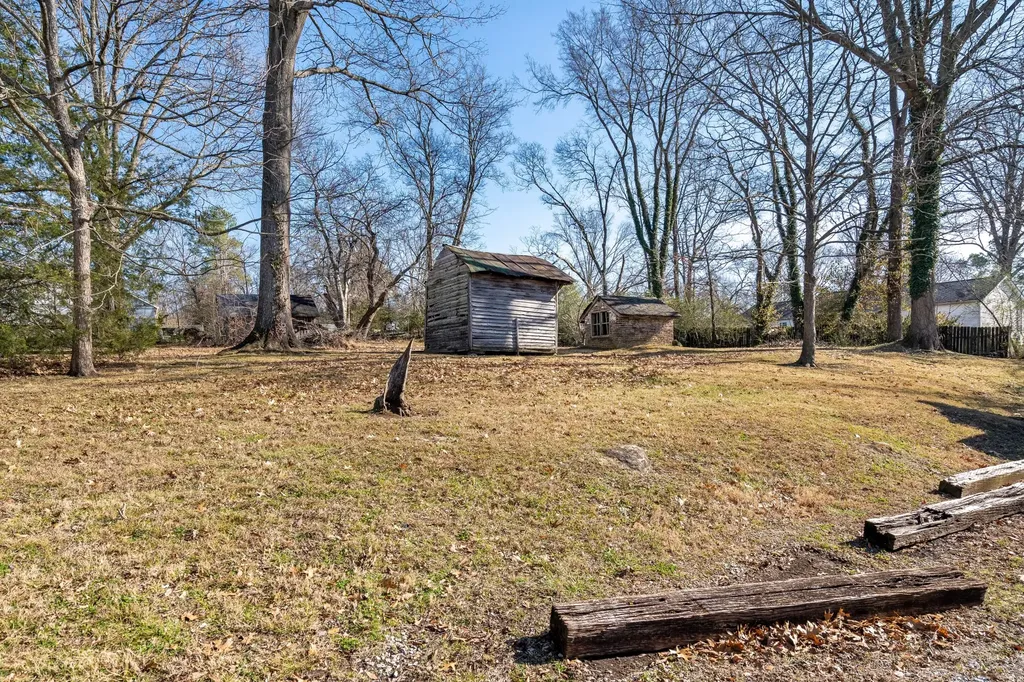 307 Vine St, S Wartrace TN 37183