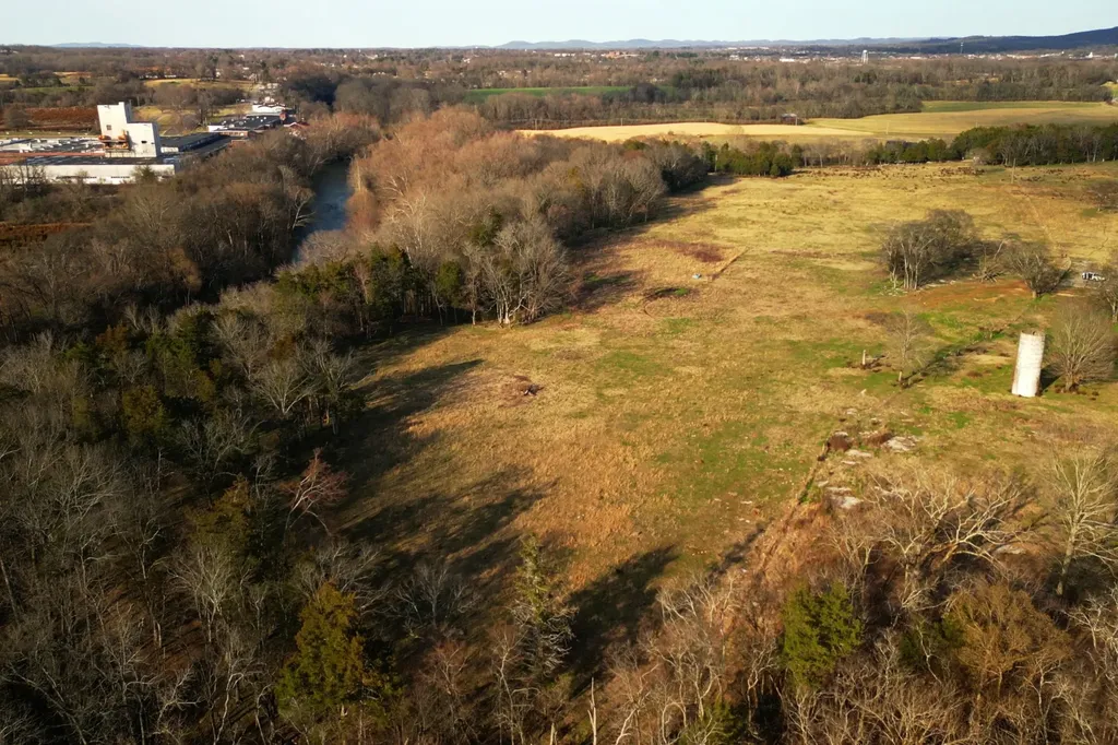 0 Highway 64 West, W Shelbyville TN 37160