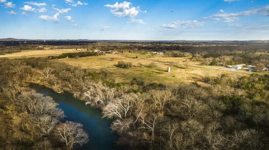0 Highway 64 West, W Shelbyville TN 37160