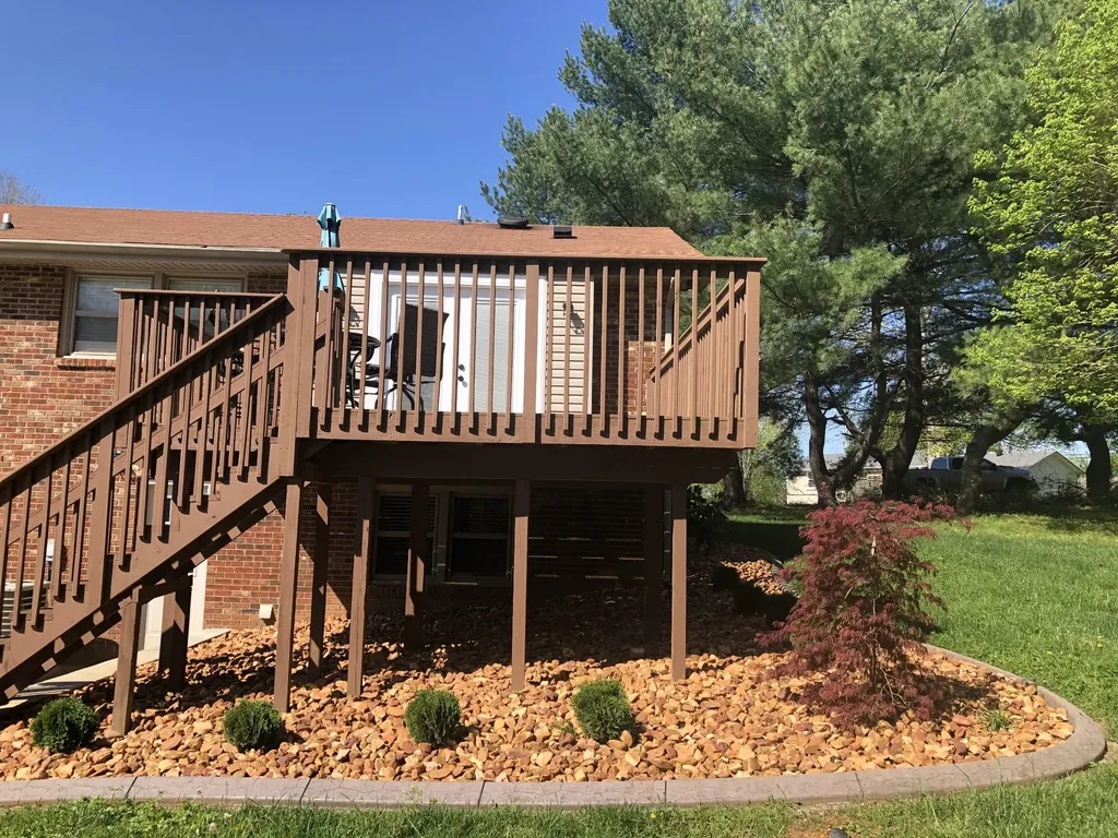 307 Swan Lake Drive Clarksville TN 37043