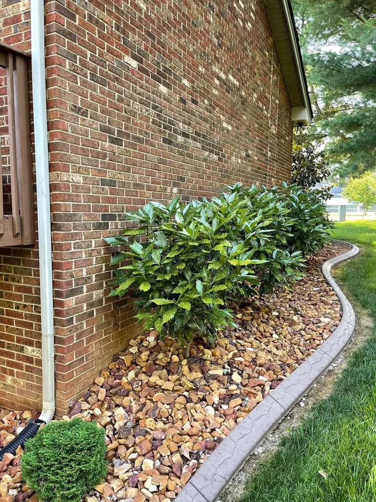307 Swan Lake Drive Clarksville TN 37043