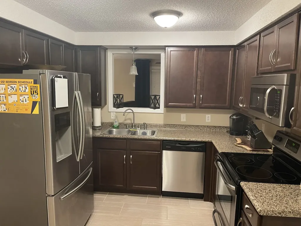 307 Swan Lake Drive Clarksville TN 37043
