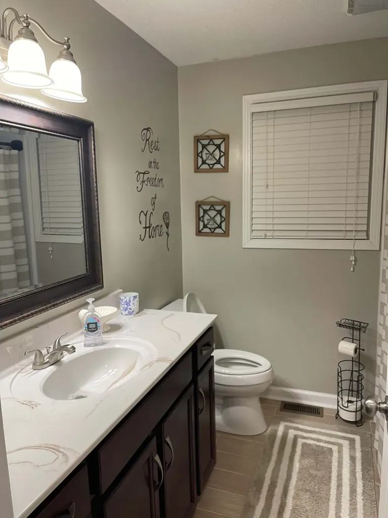 307 Swan Lake Drive Clarksville TN 37043