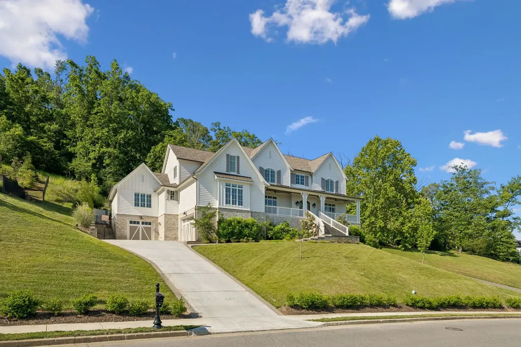 1019 Stockett Drive Nashville TN 37221