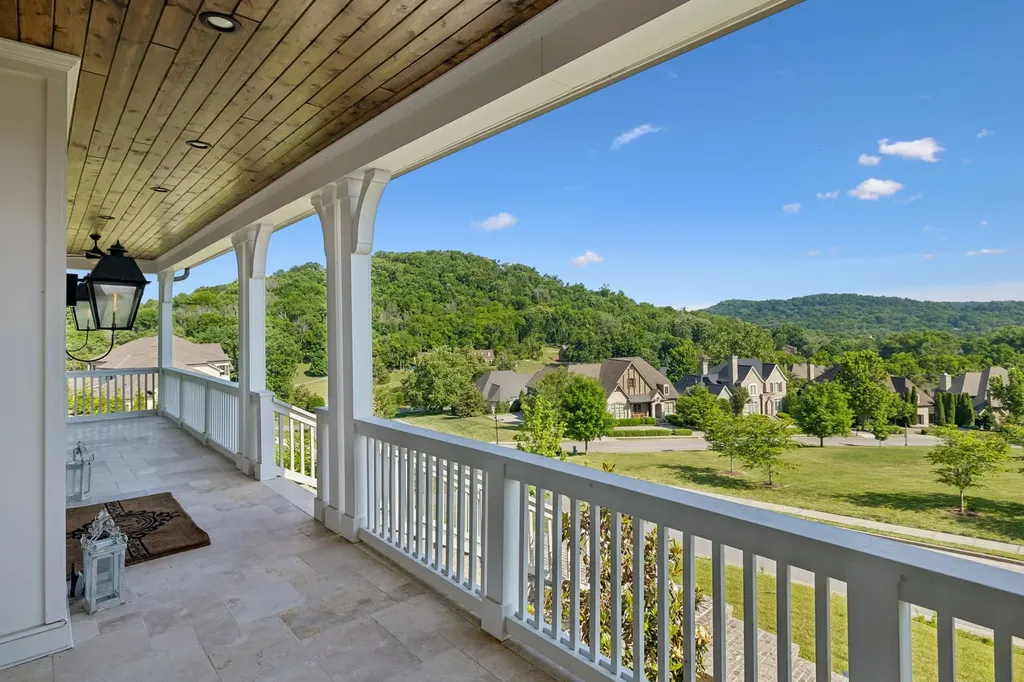 1019 Stockett Drive Nashville TN 37221