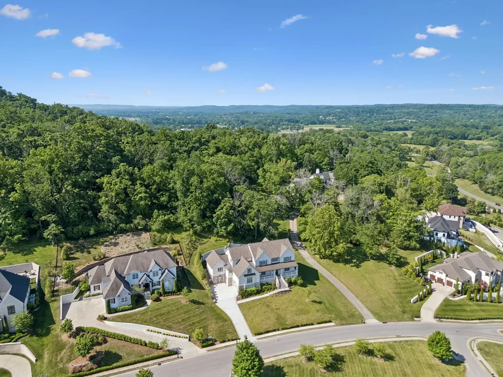 1019 Stockett Drive Nashville TN 37221