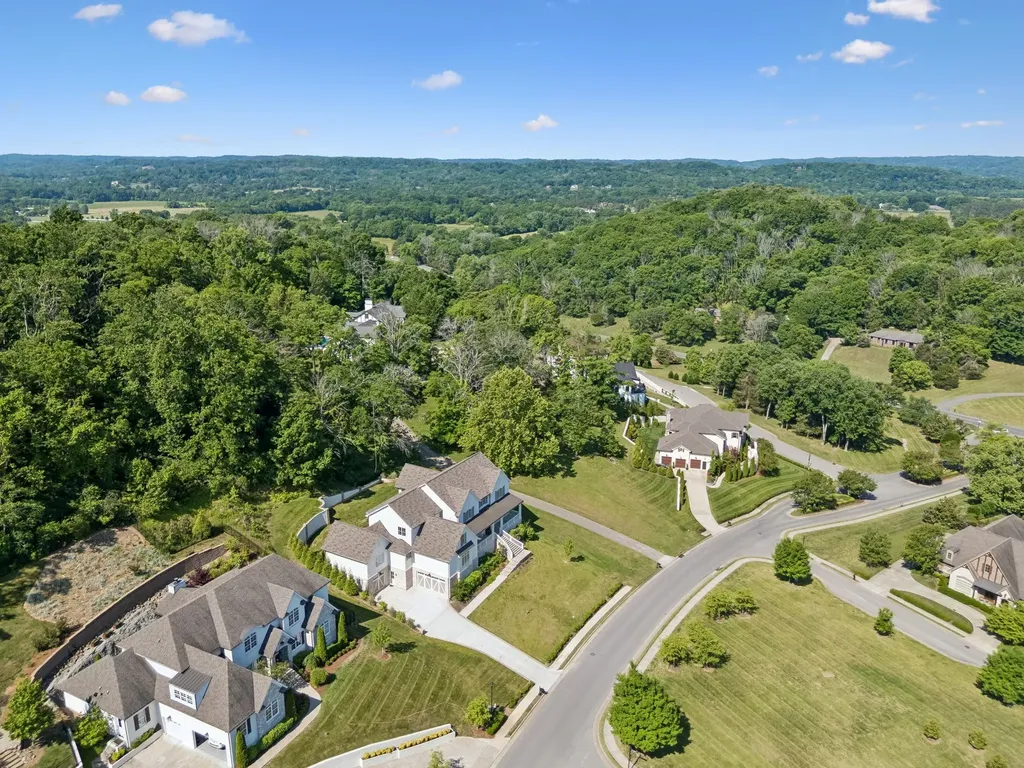 1019 Stockett Drive Nashville TN 37221