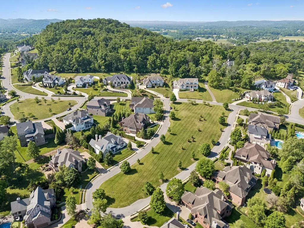1019 Stockett Drive Nashville TN 37221