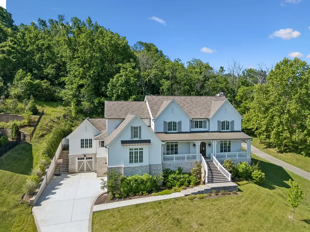 1019 Stockett Drive Nashville TN 37221