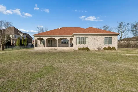 2133 Gorden Crossing Gallatin TN 37066