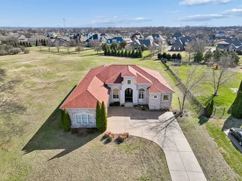 2133 Gorden Crossing Gallatin TN 37066