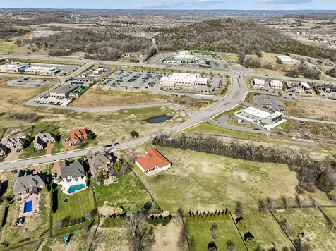2133 Gorden Crossing Gallatin TN 37066
