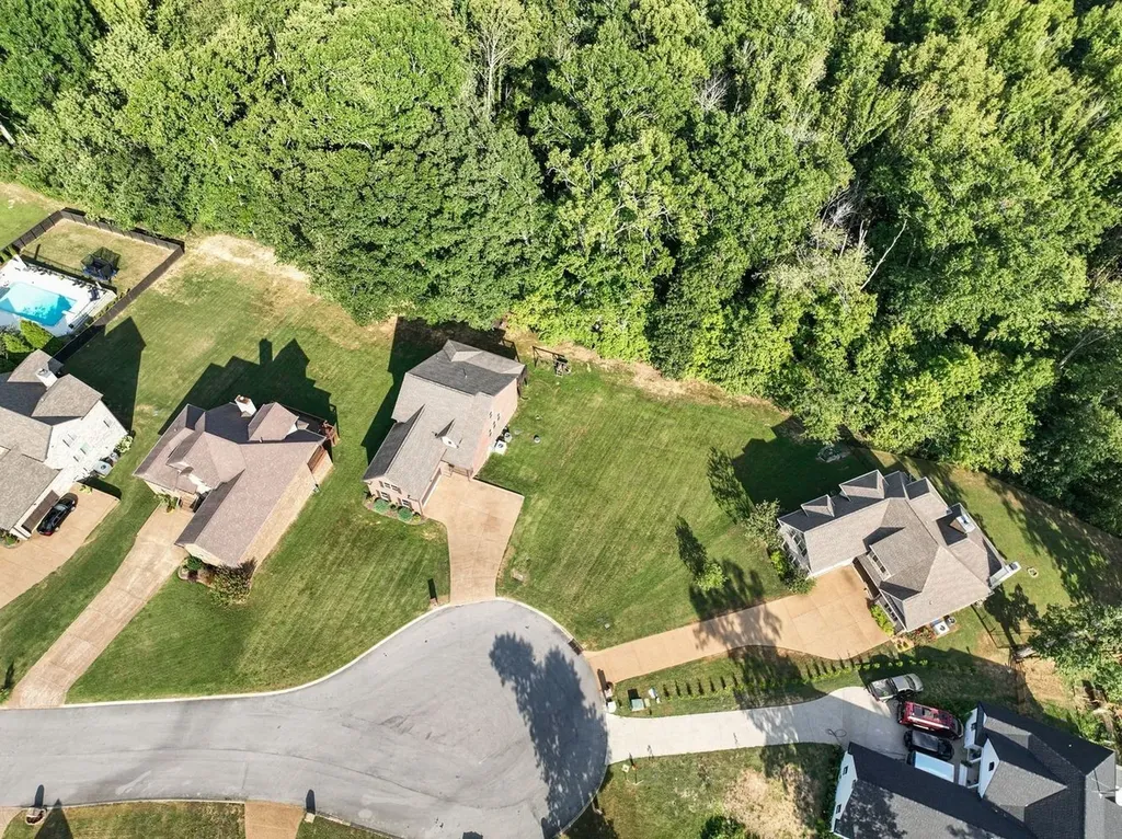 402 Zephyr Cove Lebanon TN 37087