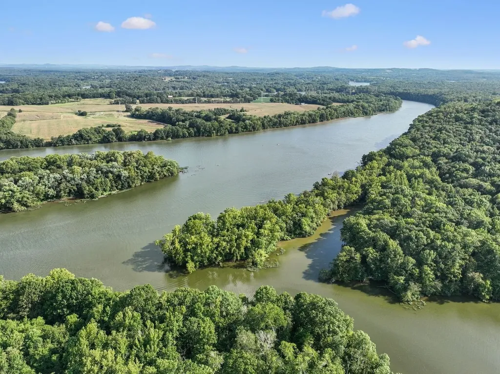 402 Zephyr Cove Lebanon TN 37087