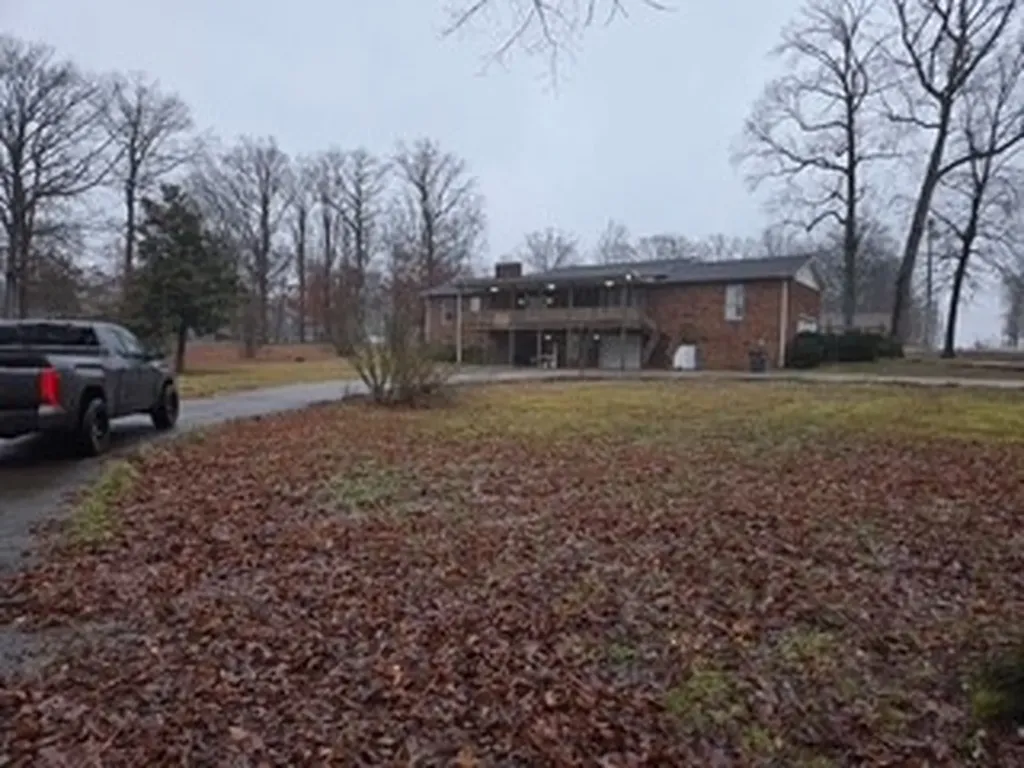 1501 Hillwood Circle Lafayette TN 37083