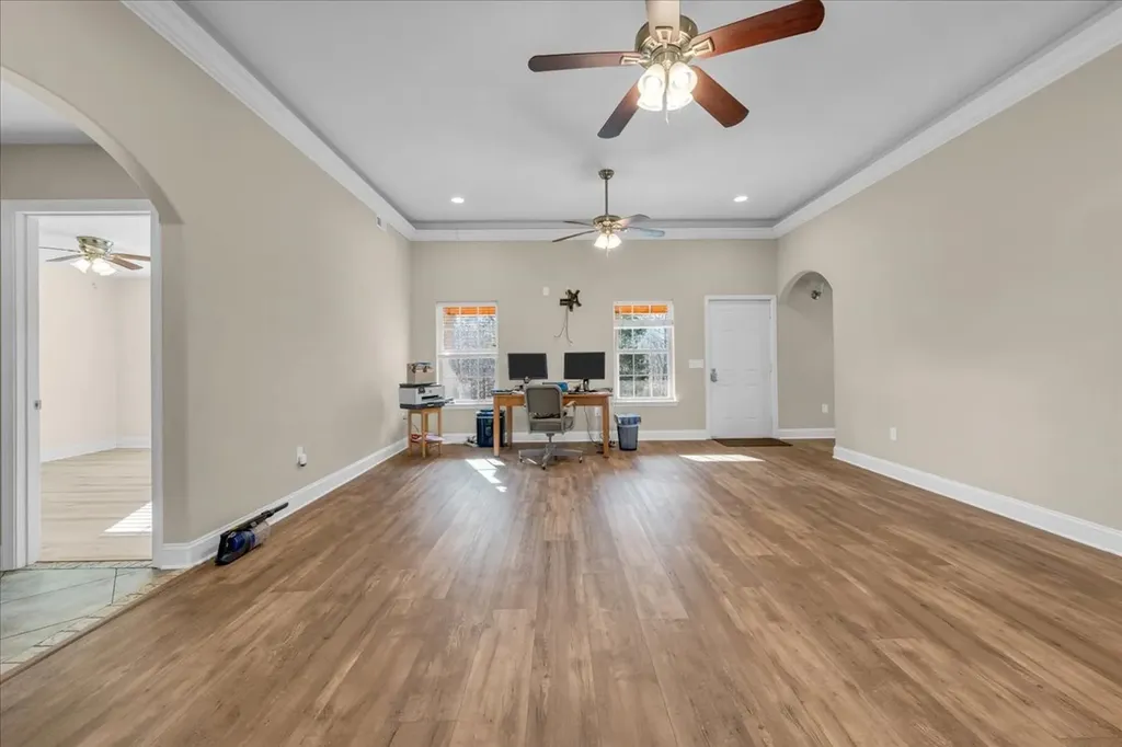 3173 Barnes Mill Road Smithville TN 37166