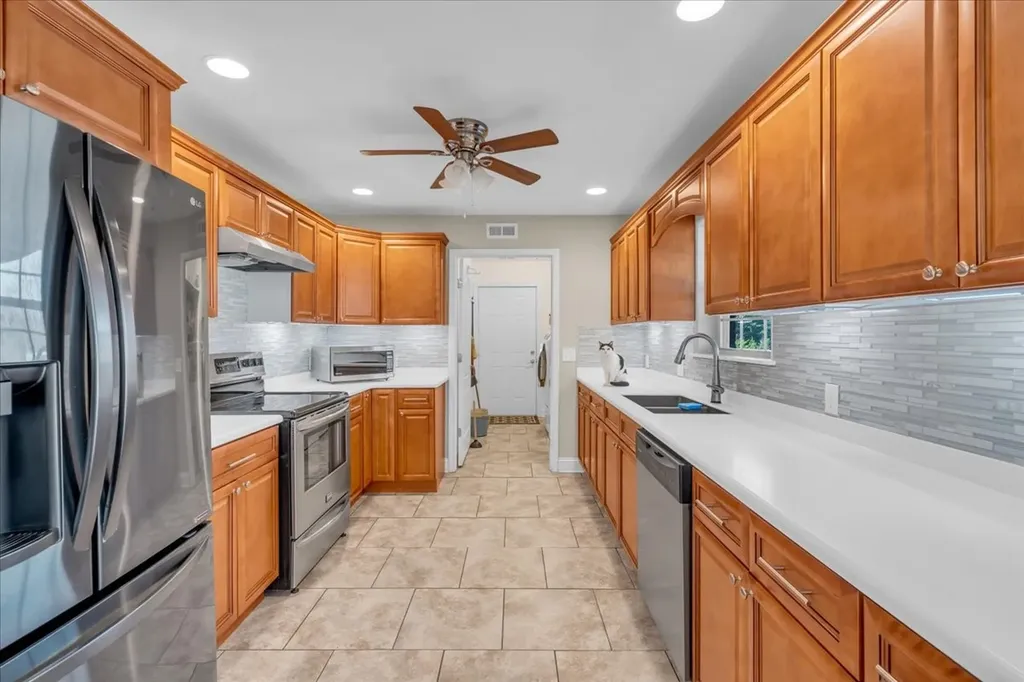 3173 Barnes Mill Road Smithville TN 37166