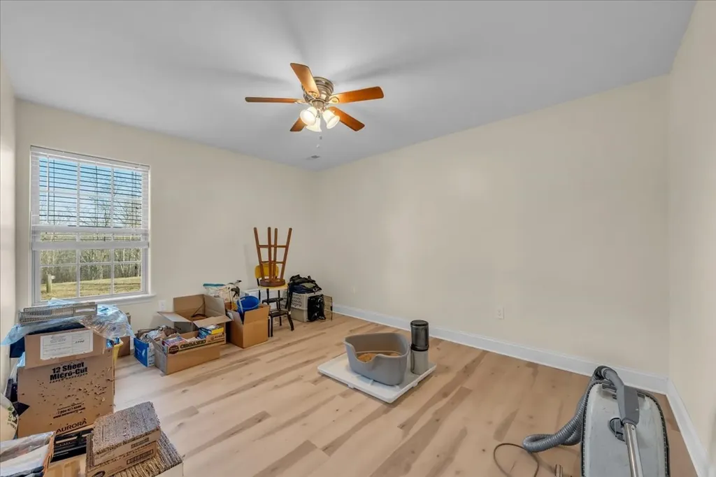 3173 Barnes Mill Road Smithville TN 37166
